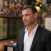 Ray Donovan - galeria zdjęć - filmweb