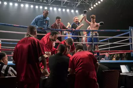 Ray Donovan - galeria zdjęć - filmweb