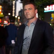 Ray Donovan - galeria zdjęć - filmweb