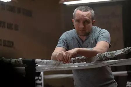 Ray Donovan - galeria zdjęć - filmweb