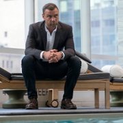 Ray Donovan - galeria zdjęć - filmweb