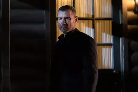 Ray Donovan - galeria zdjęć - filmweb