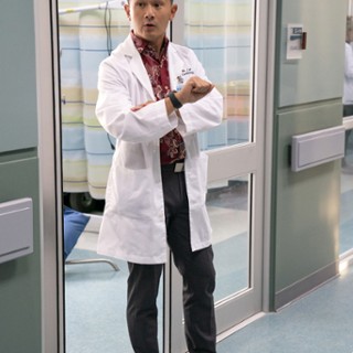 Dr Lee