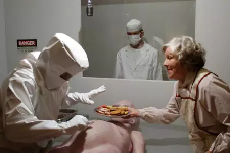 Kosmiczna mistyfikacja - galeria zdjęć - filmweb