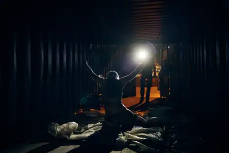 Kobieta z portu - galeria zdjęć - filmweb