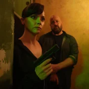 Guns Up - galeria zdjęć - filmweb