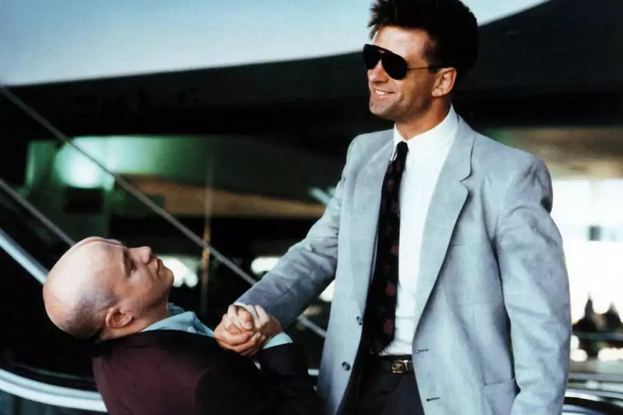 Miami Blues - galeria zdjęć - filmweb