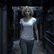 Lucy - galeria zdjęć - filmweb