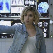 Lucy - galeria zdjęć - filmweb