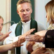 Henkesi edestä - galeria zdjęć - filmweb