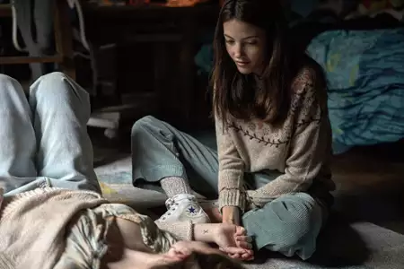 Alma - galeria zdjęć - filmweb