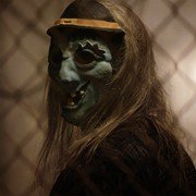 Haunt - galeria zdjęć - filmweb