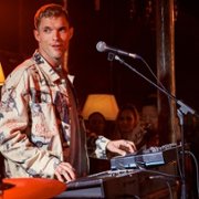 I Used to Be Famous - galeria zdjęć - filmweb
