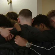 Simon Cowell: Zróbmy to jeszcze raz - galeria zdjęć - filmweb