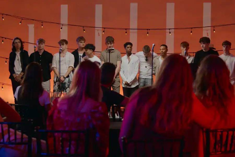 Simon Cowell: Zróbmy to jeszcze raz - galeria zdjęć - filmweb