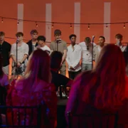 Simon Cowell: Zróbmy to jeszcze raz - galeria zdjęć - filmweb