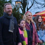 Miasto w blasku świąt - galeria zdjęć - filmweb