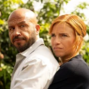 Mango - galeria zdjęć - filmweb