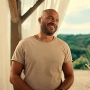 Mango - galeria zdjęć - filmweb