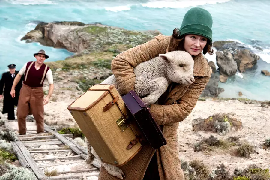 South Solitary - galeria zdjęć - filmweb