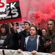Und morgen die ganze Welt - galeria zdjęć - filmweb