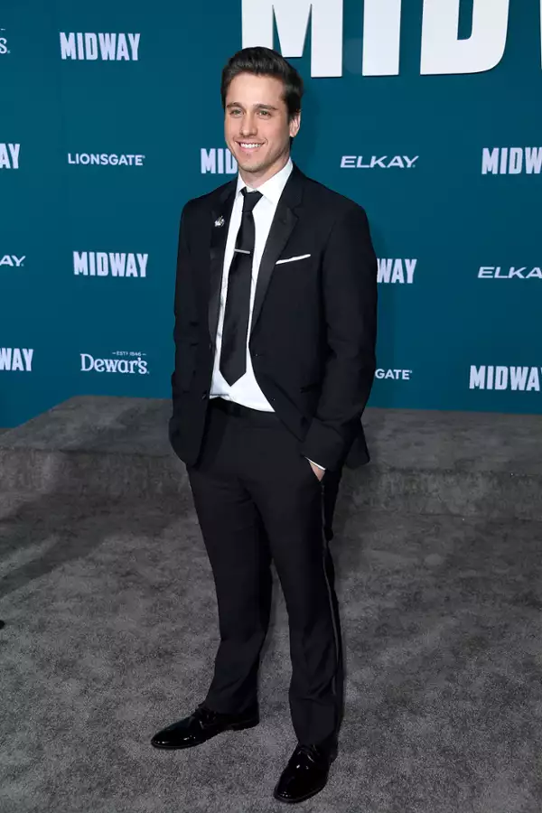Midway - galeria zdjęć - filmweb