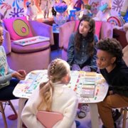 Home Economics - galeria zdjęć - filmweb