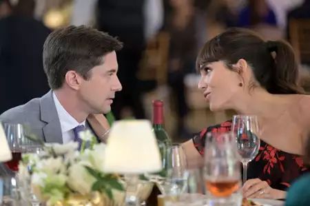 Home Economics - galeria zdjęć - filmweb