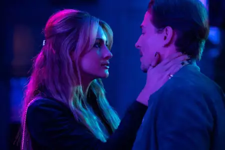 Zakłamanie - galeria zdjęć - filmweb