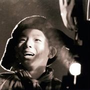 Chacun son cinéma ou Ce petit coup au coeur quand la lumière s'éteint et que le film commence - galeria zdjęć - filmweb