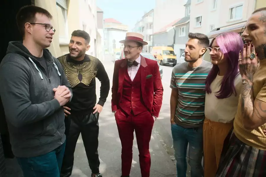 Porady różowej brygady: Niemcy - galeria zdjęć - filmweb