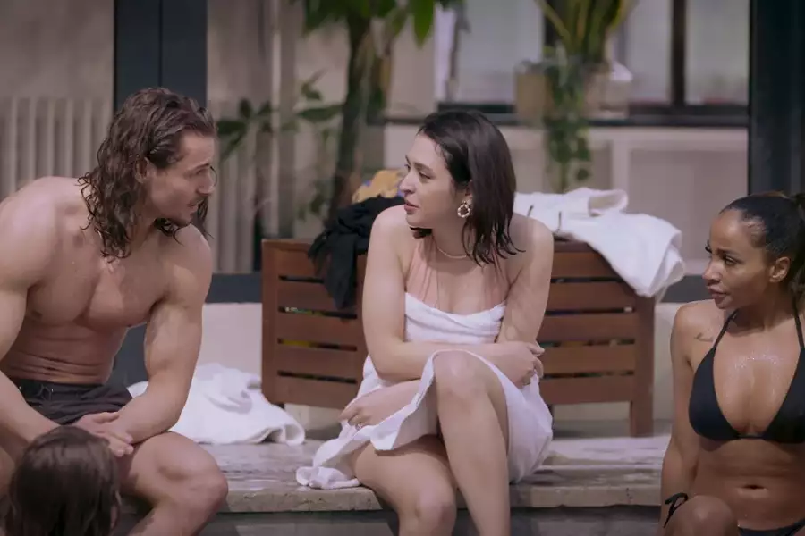 Ultimatum: Francja - galeria zdjęć - filmweb