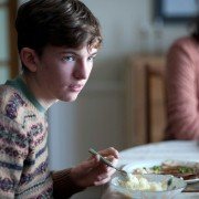 Broken - galeria zdjęć - filmweb