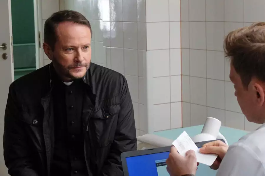Ojciec Mateusz - galeria zdjęć - filmweb