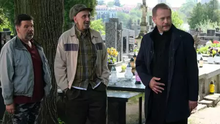 Ojciec Mateusz - galeria zdjęć - filmweb