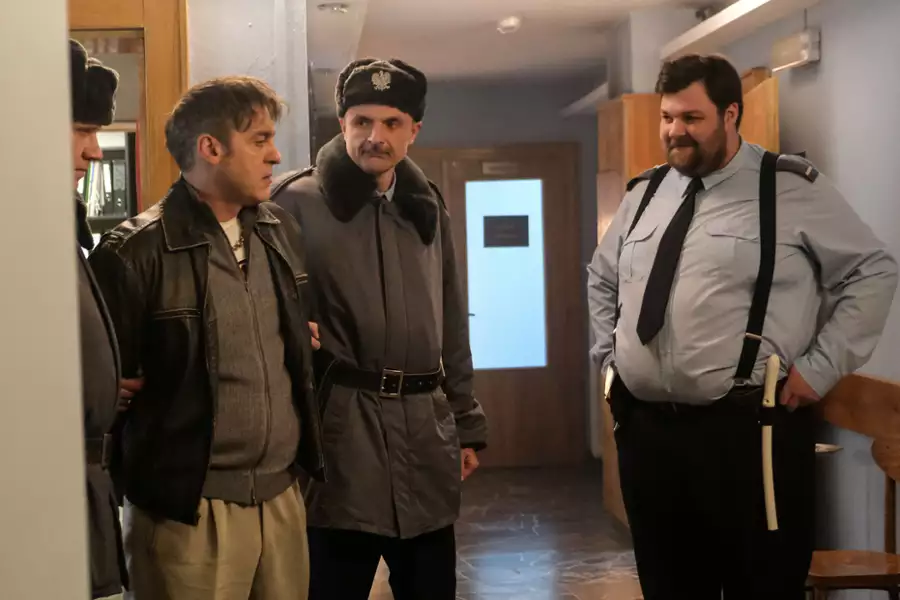 Ojciec Mateusz - galeria zdjęć - filmweb