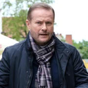 Ojciec Mateusz - galeria zdjęć - filmweb