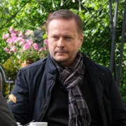 Ojciec Mateusz - galeria zdjęć - filmweb