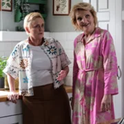 Ojciec Mateusz - galeria zdjęć - filmweb