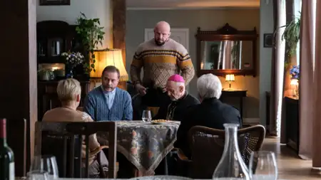 Ojciec Mateusz - galeria zdjęć - filmweb