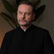 Ojciec Mateusz - galeria zdjęć - filmweb