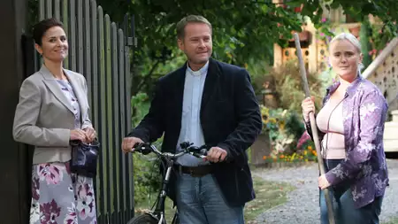 Ojciec Mateusz - galeria zdjęć - filmweb