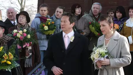 Ojciec Mateusz - galeria zdjęć - filmweb
