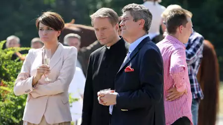 Ojciec Mateusz - galeria zdjęć - filmweb