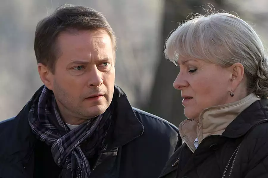 Ojciec Mateusz - galeria zdjęć - filmweb
