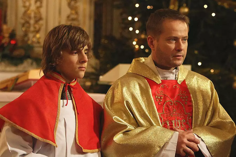 Ojciec Mateusz - galeria zdjęć - filmweb