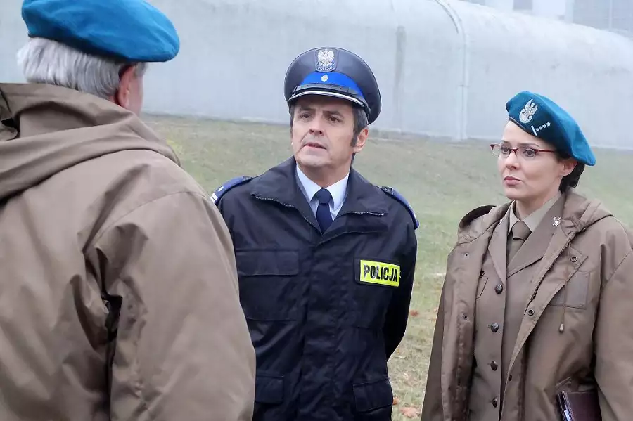 Ojciec Mateusz - galeria zdjęć - filmweb