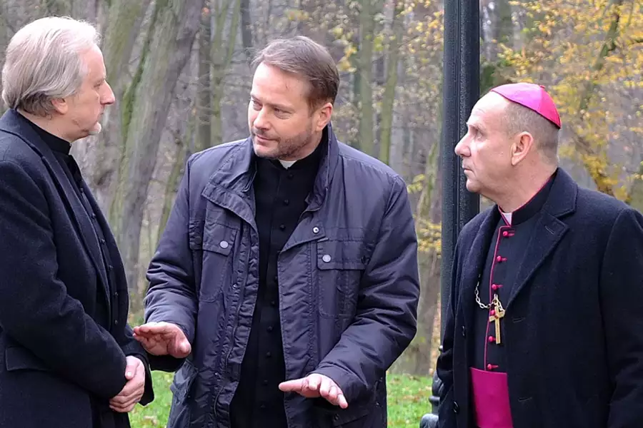 Ojciec Mateusz - galeria zdjęć - filmweb