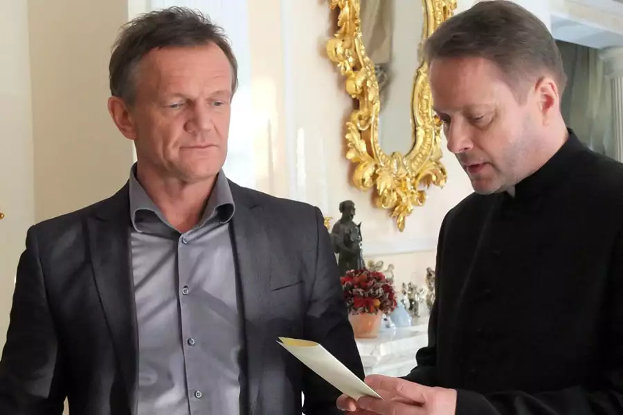 Ojciec Mateusz - galeria zdjęć - filmweb