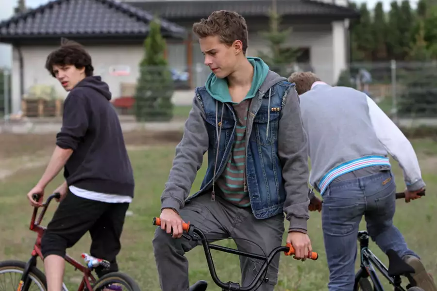 Ojciec Mateusz - galeria zdjęć - filmweb